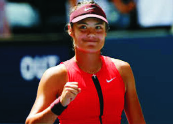Sabalenka, Djokovic win as Medvedev tirade causes chaos at U.S.Open