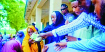 Niger govt. empowers 2,500 women with N250m
