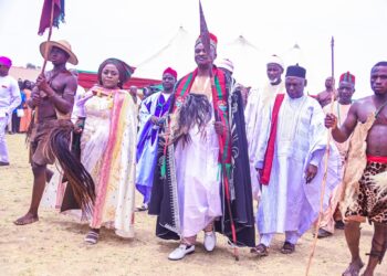 Mutfwang urges peace at Foron coronation
