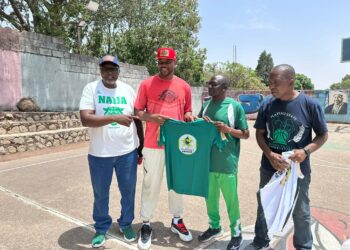 Plateau Peaks get boost as donor presents new kits ahead season