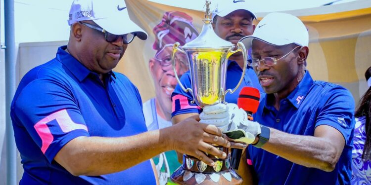 Mutfwang pledges support for golf development