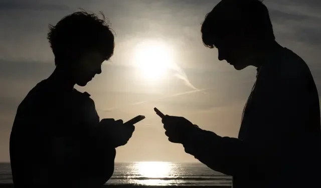 Britain proposes social media ban for children under 16