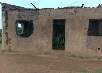 Learning without shelter: Daily struggles of pupils at LEA Primary School, Zot