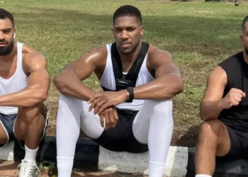 Joshua dedicates comeback win to friends killed in Ogun crash