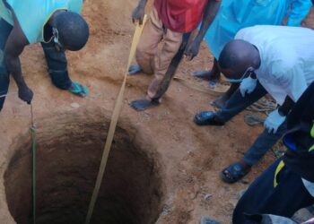 An kama wani da ake zargi ya kashe mahaifinsa, ya jefa gawarsa a rijiya