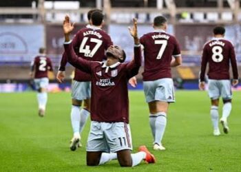 Villa beat Man City 2-1 to end winning run