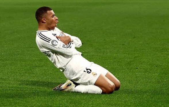 Mbappe scores twice as Real Madrid beat Barcelona